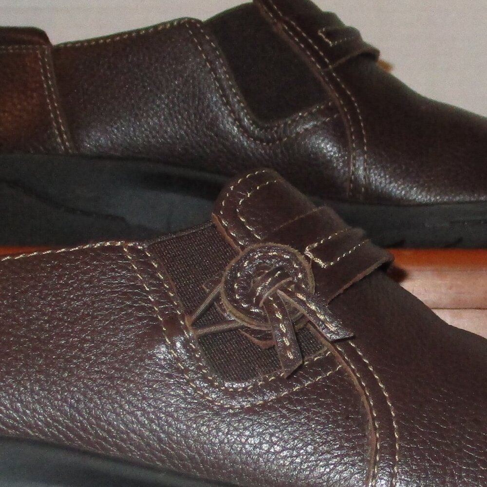 Clarks Collection Slip-ons - Picture 15 of 15
